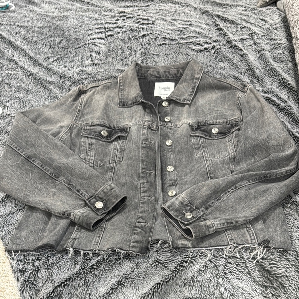 Kensie Charcoal Button-Up Denim Jacket